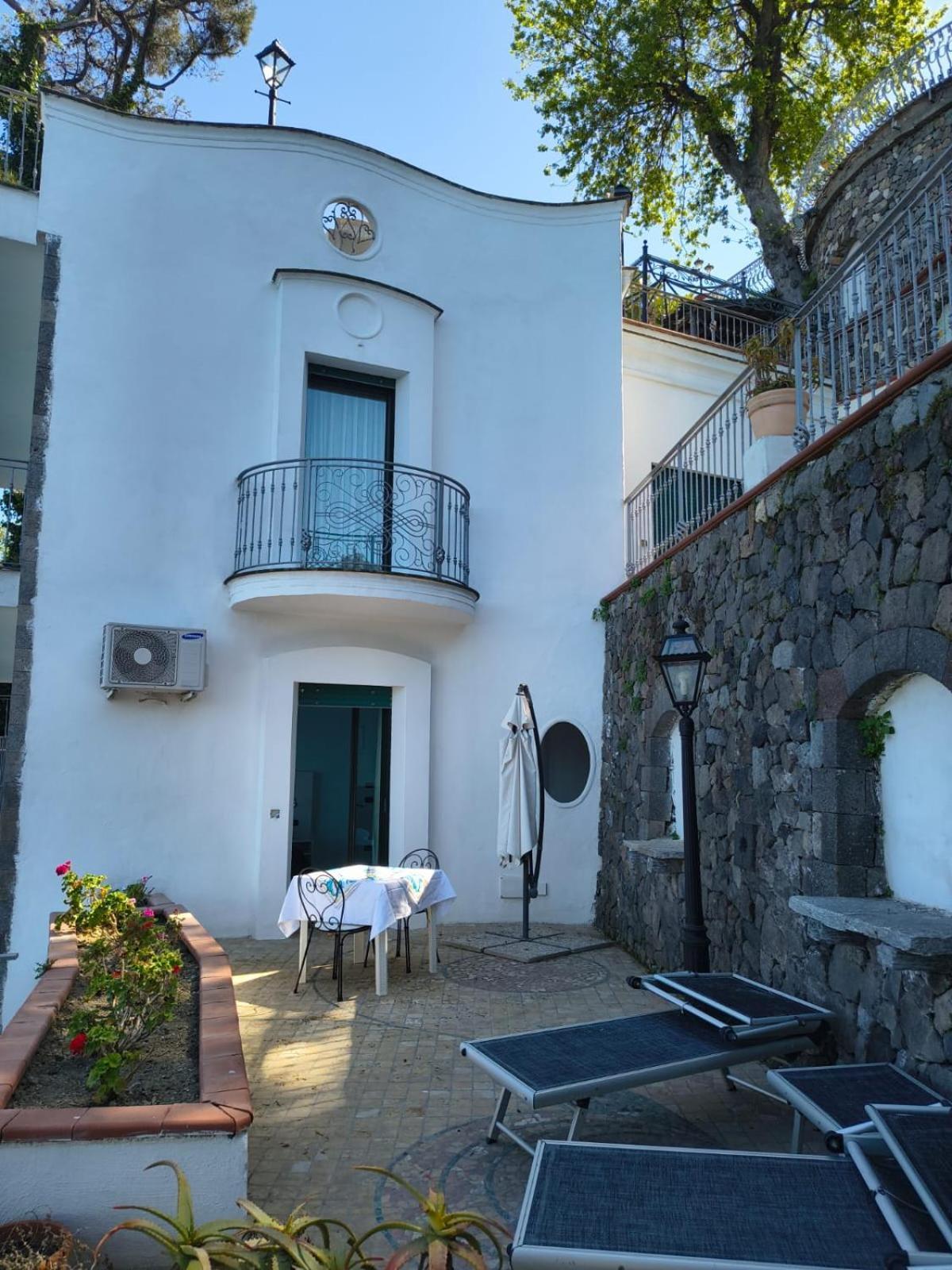 L'Incanto Suites Ischia Casamicciola Terme Exterior photo